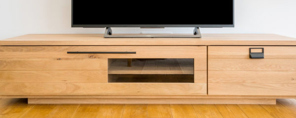 Les meubles TV en bois